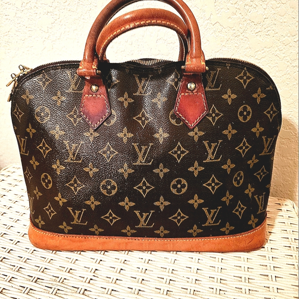 Vintage LV Alma PM